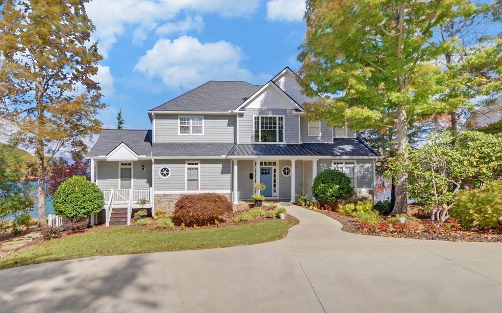 Hiawassee, Georgia, 30546, United States, 8 Bedrooms Bedrooms, ,6 BathroomsBathrooms,Residential,Active,1821974