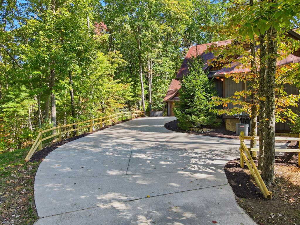 Epworth, Georgia, 30541, United States, 3 Bedrooms Bedrooms, ,4 BathroomsBathrooms,Residential,Active,1966020