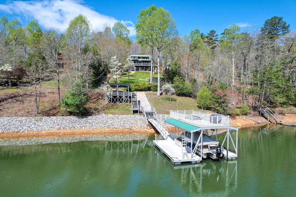 Blairsville, Georgia, 30512, United States, 3 Bedrooms Bedrooms, ,6 BathroomsBathrooms,Residential,Active,1920218
