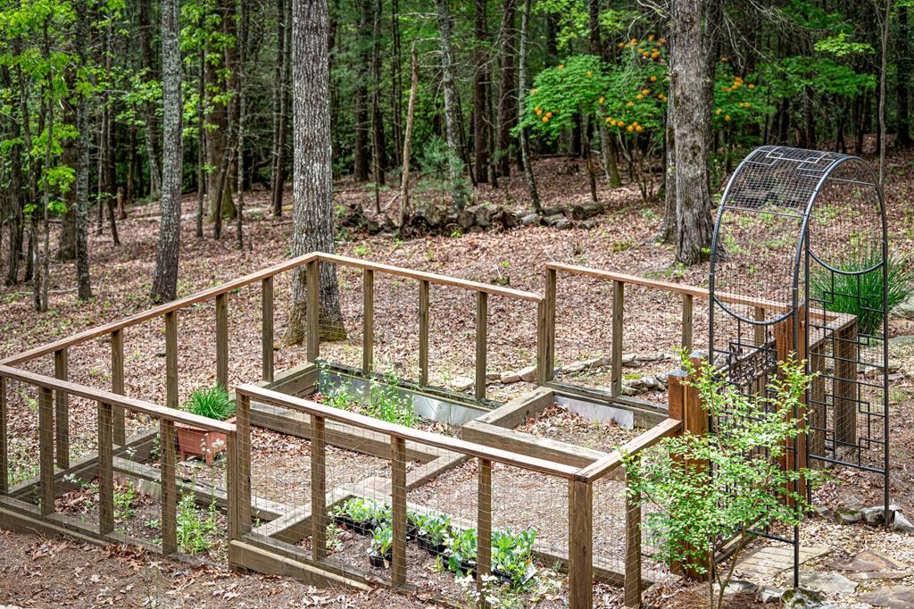 Ellijay, Georgia, 30536, United States, 4 Bedrooms Bedrooms, ,4 BathroomsBathrooms,Residential,Active,1800168