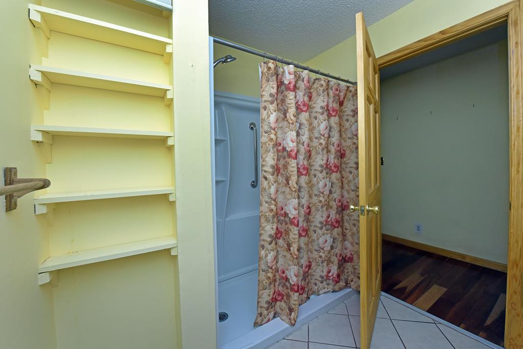 Blairsville, Georgia, 30512, United States, 3 Bedrooms Bedrooms, ,3 BathroomsBathrooms,Residential,Active,2009171