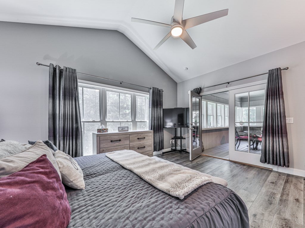 Ellijay, Georgia, 30540, United States, 4 Bedrooms Bedrooms, ,5 BathroomsBathrooms,Residential,Active,2007131