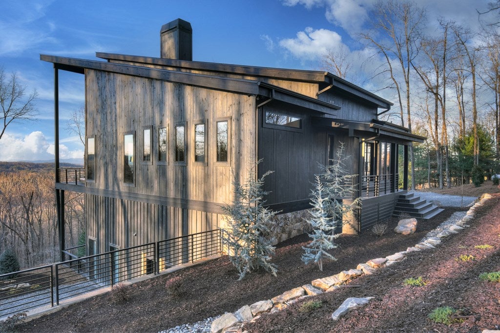 Blue Ridge, Georgia, 30513, United States, 5 Bedrooms Bedrooms, ,6 BathroomsBathrooms,Residential,Active,2017447