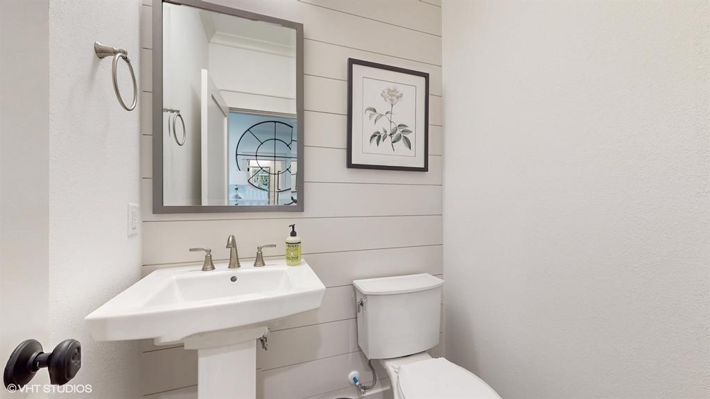 Hiawassee, Georgia, 30546, United States, 4 Bedrooms Bedrooms, ,5 BathroomsBathrooms,Residential,Active,1899221