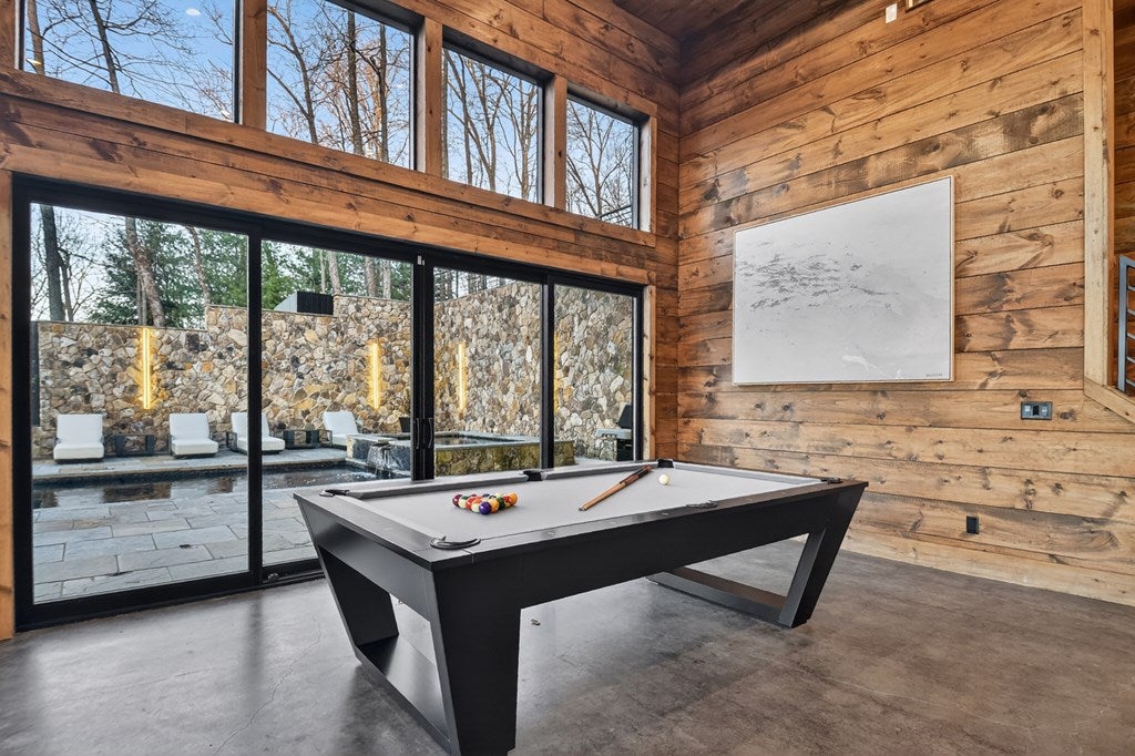 Blue Ridge, Georgia, 30513, United States, 5 Bedrooms Bedrooms, ,6 BathroomsBathrooms,Residential,Active,2017447