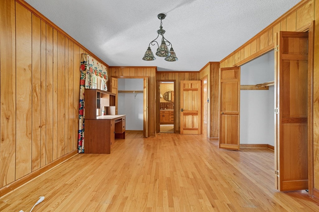 Ellijay, Georgia, 30540, United States, 4 Bedrooms Bedrooms, ,4 BathroomsBathrooms,Residential,Active,1954327