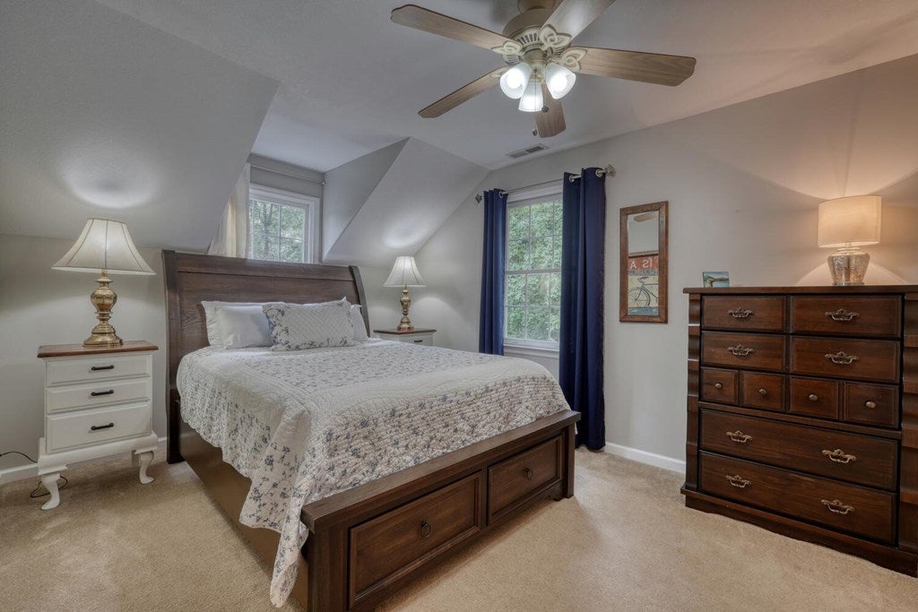 Blairsville, Georgia, 30512, United States, 4 Bedrooms Bedrooms, ,4 BathroomsBathrooms,Residential,Active,1920254