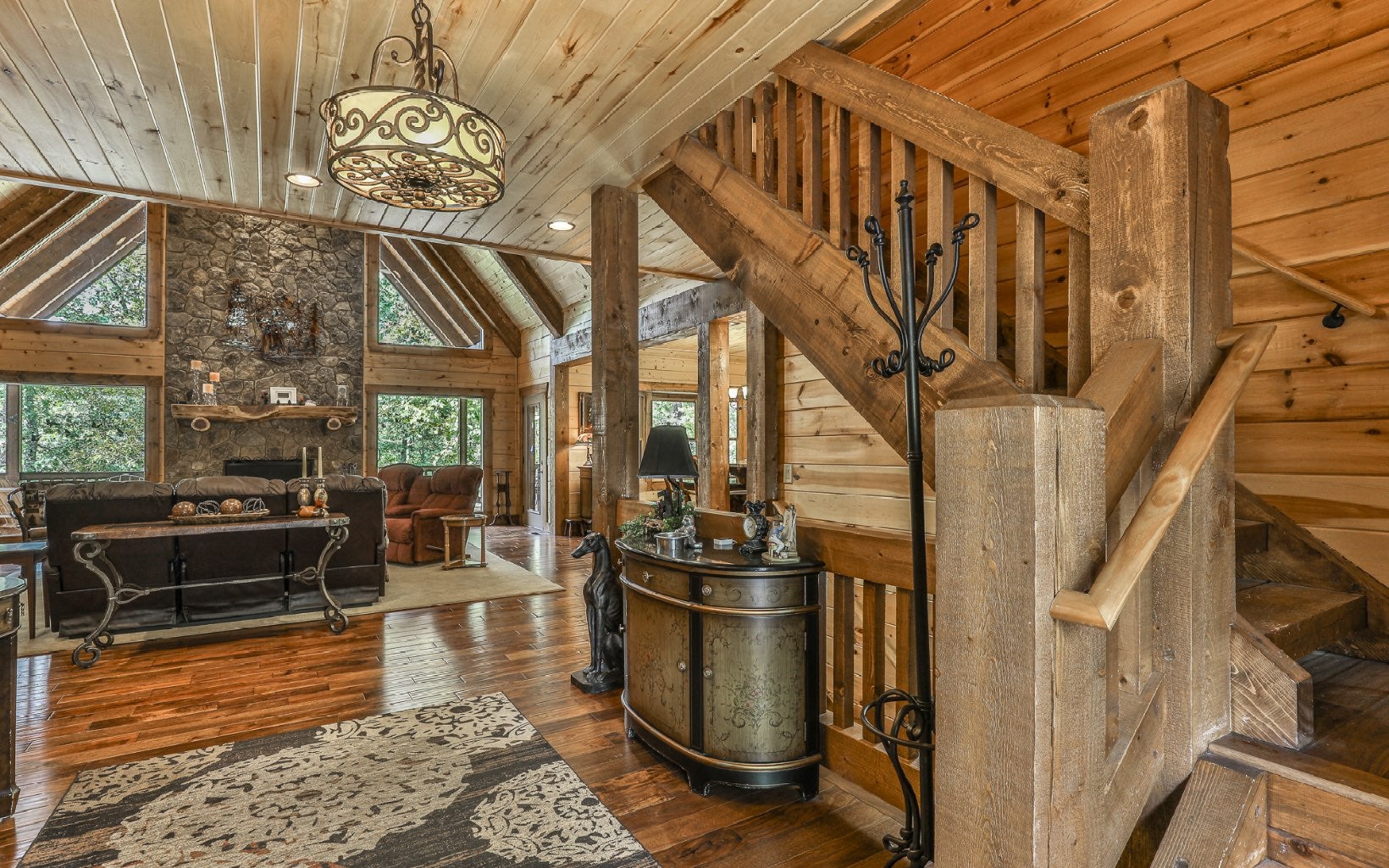 Talking Rock, Georgia, 30175, United States, 5 Bedrooms Bedrooms, ,6 BathroomsBathrooms,Residential,Active,1914601