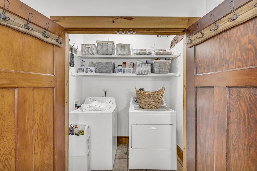 Cherry Log, Georgia, 30522, United States, 4 Bedrooms Bedrooms, ,5 BathroomsBathrooms,Residential,Active,1959948