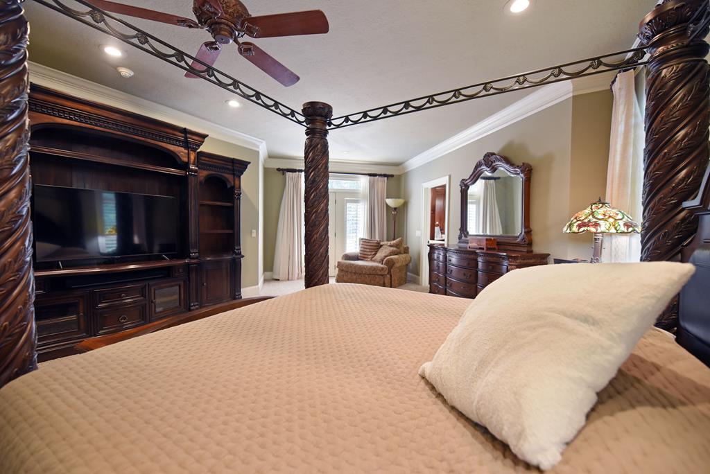 Blairsville, Georgia, 30512, United States, 5 Bedrooms Bedrooms, ,5 BathroomsBathrooms,Residential,Active,1888957