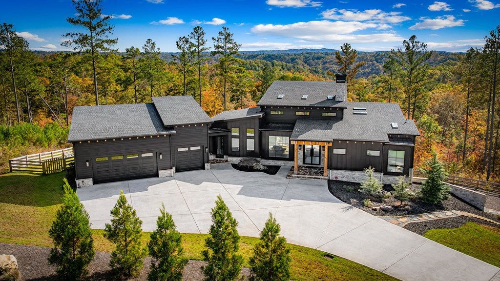 Ellijay, Georgia, 30540, United States, 4 Bedrooms Bedrooms, ,3 BathroomsBathrooms,Residential,Active,1985878