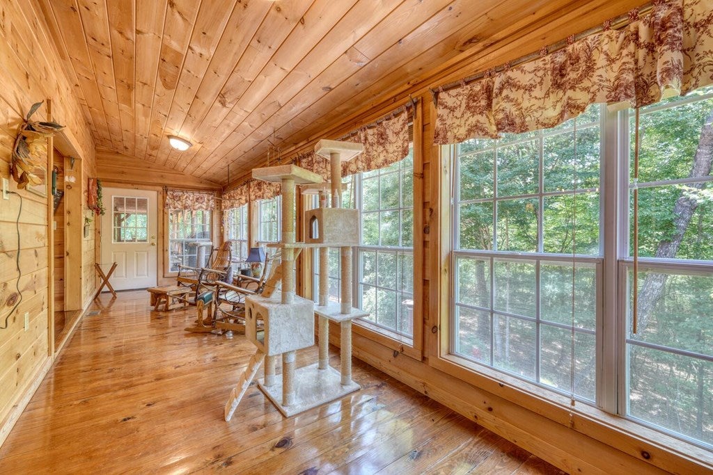 Blairsville, Georgia, 30512, United States, 3 Bedrooms Bedrooms, ,4 BathroomsBathrooms,Residential,Active,1877837