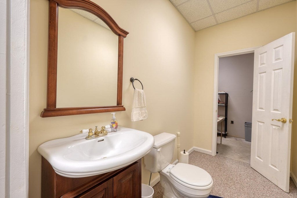 Blairsville, Georgia, 30512, United States, 4 Bedrooms Bedrooms, ,4 BathroomsBathrooms,Residential,Active,1892611