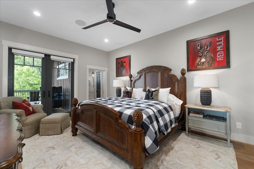 Ellijay, Georgia, 30540, United States, 5 Bedrooms Bedrooms, ,7 BathroomsBathrooms,Residential,Active,2001382