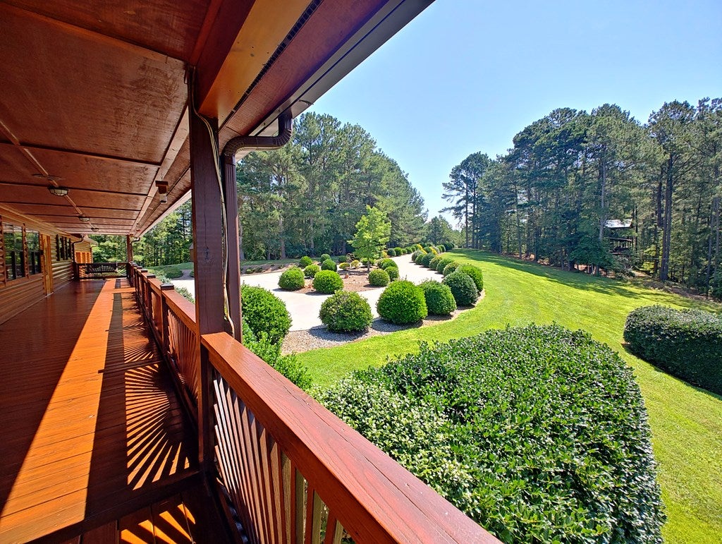 Copperhill, Tennessee, 37317, United States, 5 Bedrooms Bedrooms, ,6 BathroomsBathrooms,Residential,Active,1871227