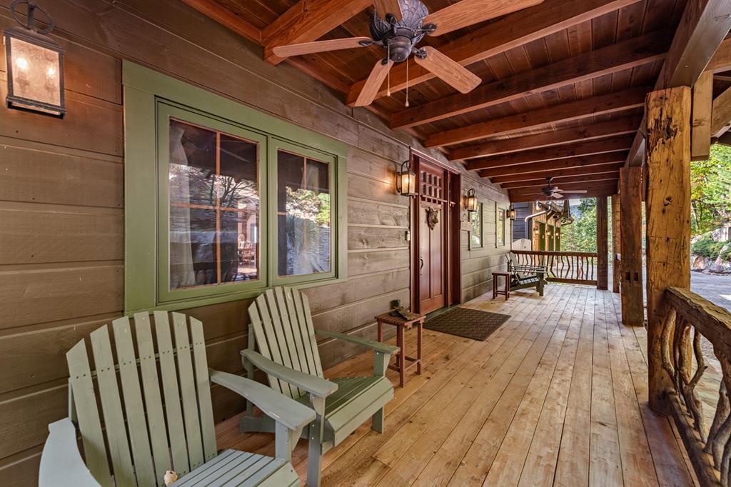 Ellijay, Georgia, 30536, United States, 5 Bedrooms Bedrooms, ,5 BathroomsBathrooms,Residential,Active,1973280