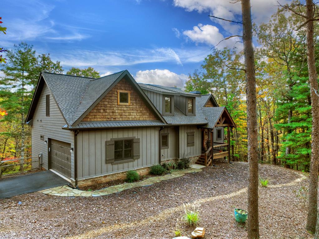Ellijay, Georgia, 30540, United States, 5 Bedrooms Bedrooms, ,4 BathroomsBathrooms,Residential,Active,1745330