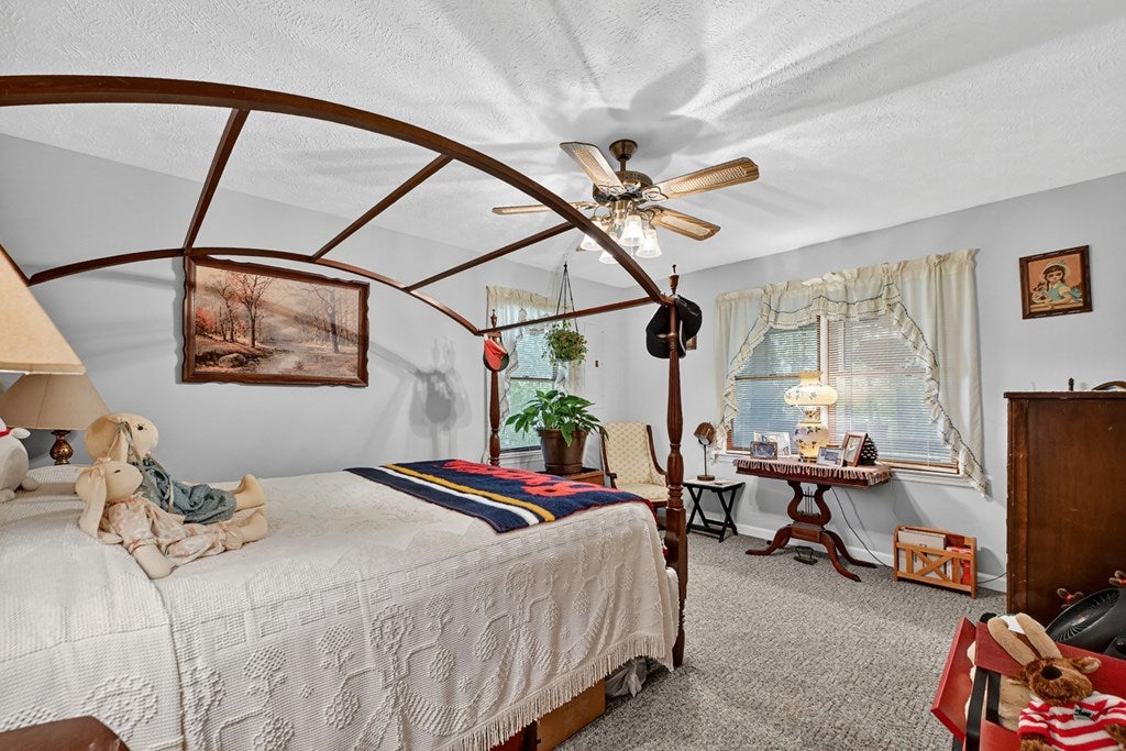 Mineral Bluff, Georgia, 30559, United States, 4 Bedrooms Bedrooms, ,3 BathroomsBathrooms,Residential,Active,1899865