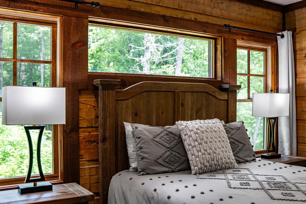 Blue Ridge, Georgia, 30513, United States, 3 Bedrooms Bedrooms, ,3 BathroomsBathrooms,Residential,Active,1849502