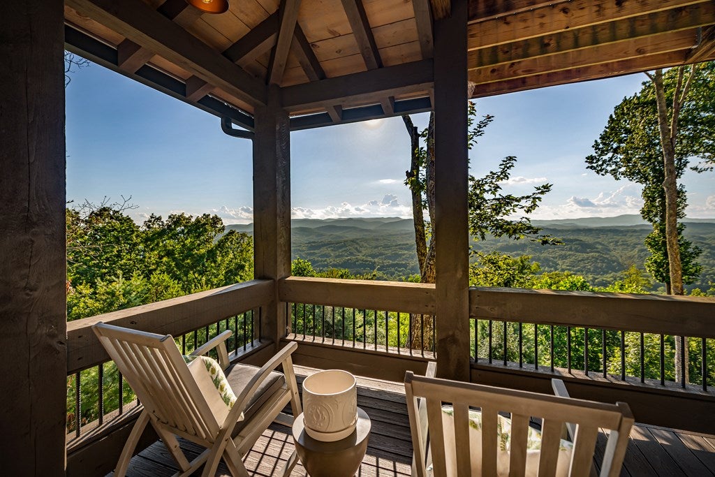 Blue Ridge, Georgia, 30513, United States, 4 Bedrooms Bedrooms, ,5 BathroomsBathrooms,Residential,Active,1904743