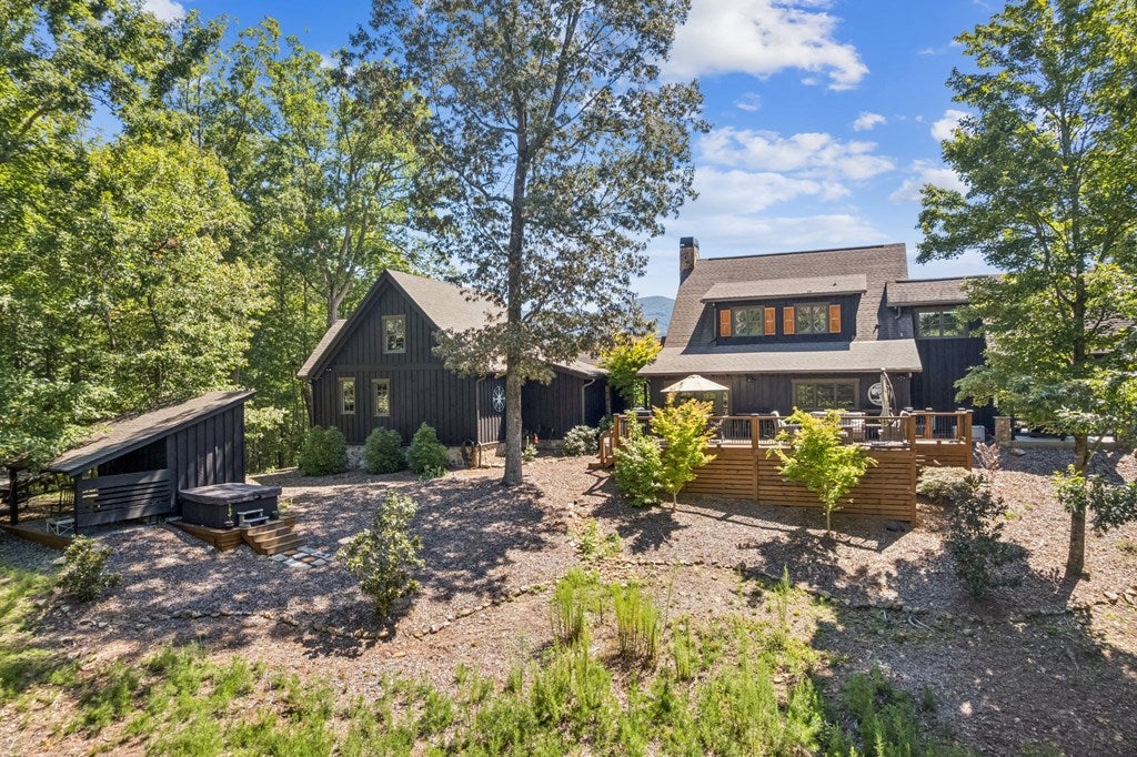 Ellijay, Georgia, 30536, United States, 3 Bedrooms Bedrooms, ,4 BathroomsBathrooms,Residential,Active,1902938