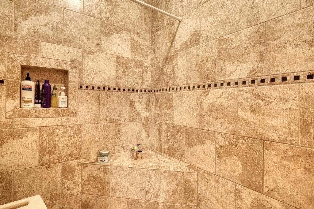 Blairsville, Georgia, 30512, United States, 3 Bedrooms Bedrooms, ,4 BathroomsBathrooms,Residential,Active,1877837