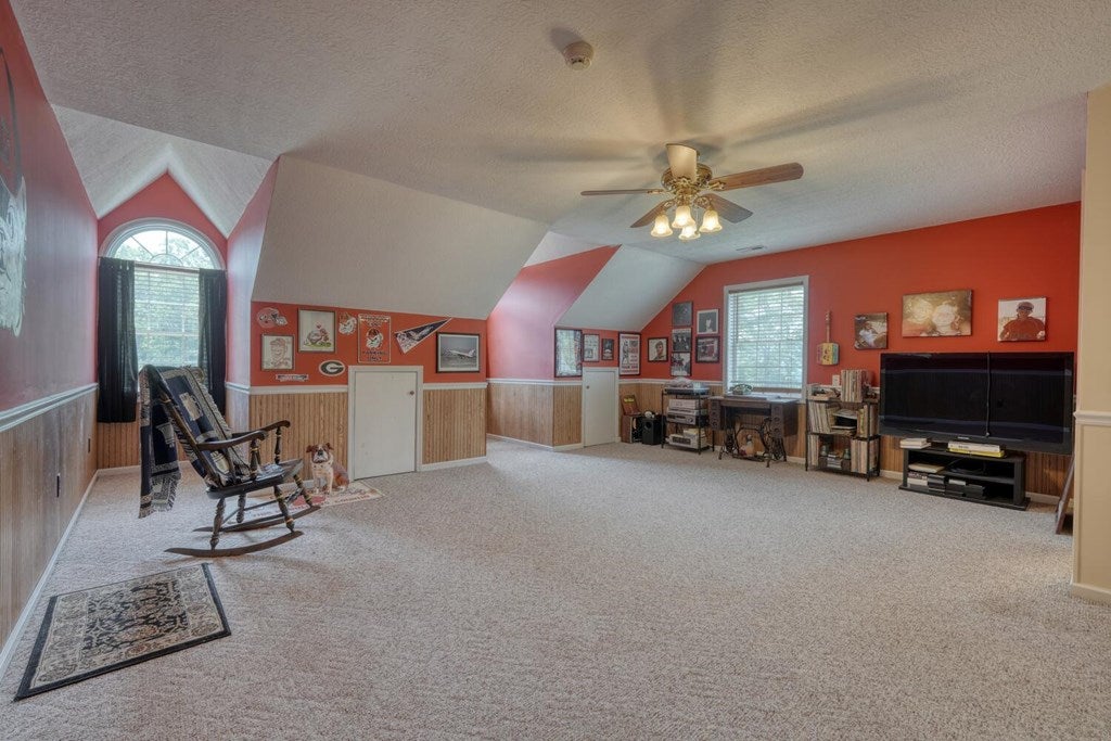 Blairsville, Georgia, 30512, United States, 4 Bedrooms Bedrooms, ,4 BathroomsBathrooms,Residential,Active,1892611