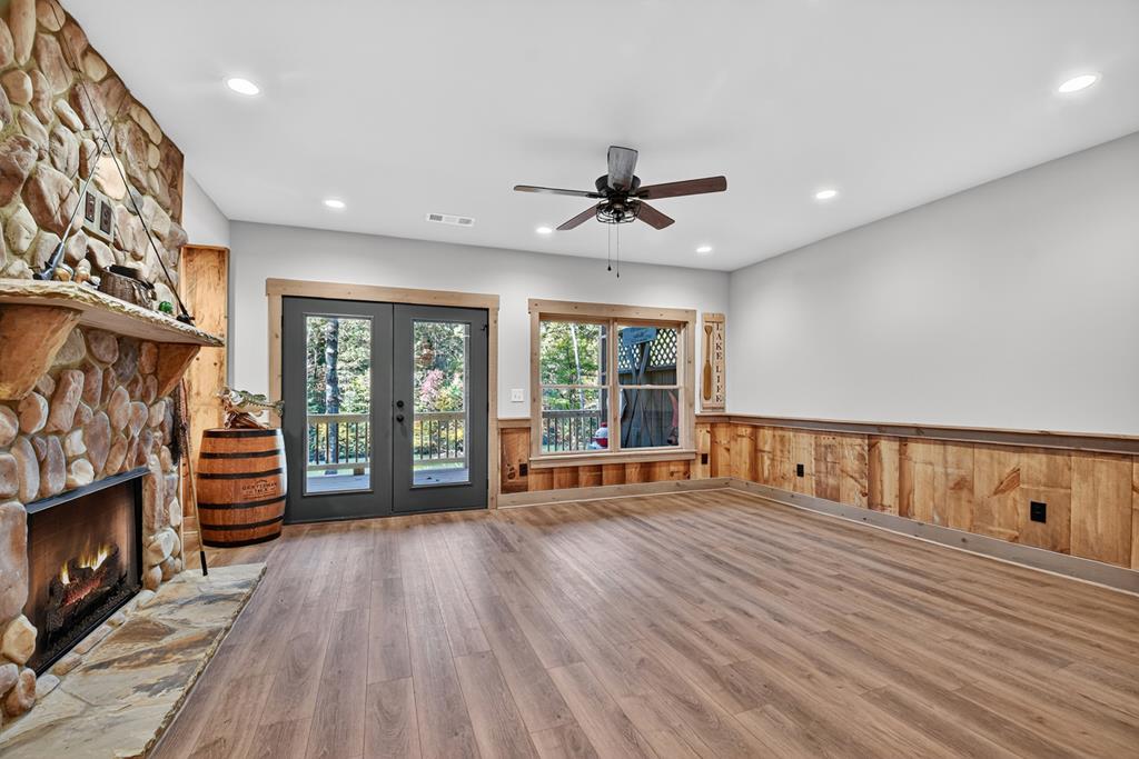 Ellijay, Georgia, 30540, United States, 4 Bedrooms Bedrooms, ,3 BathroomsBathrooms,Residential,Active,1971005