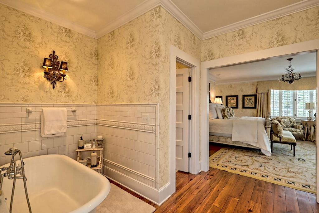 Young Harris, Georgia, 30582, United States, 4 Bedrooms Bedrooms, ,5 BathroomsBathrooms,Residential,Active,1945371