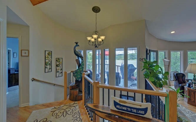 Hiawassee, Georgia, 30546, United States, 4 Bedrooms Bedrooms, ,3 BathroomsBathrooms,Residential,Active,1863263