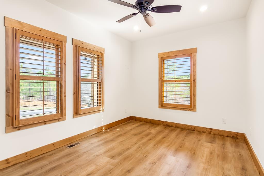 Talking Rock, Georgia, 30175, United States, 4 Bedrooms Bedrooms, ,3 BathroomsBathrooms,Residential,Active,2000224