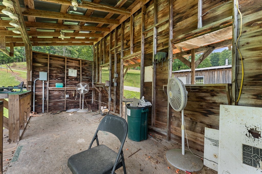 Warne, North Carolina, 28909, United States, 3 Bedrooms Bedrooms, ,3 BathroomsBathrooms,Residential,Active,1859363