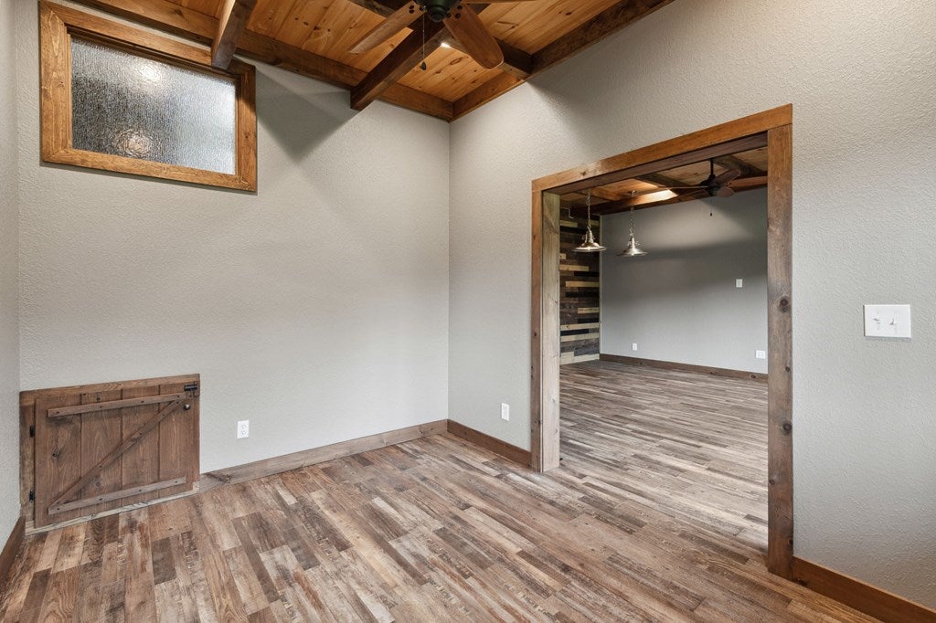 Blue Ridge, Georgia, 30513, United States, 3 Bedrooms Bedrooms, ,4 BathroomsBathrooms,Residential,Active,2008330