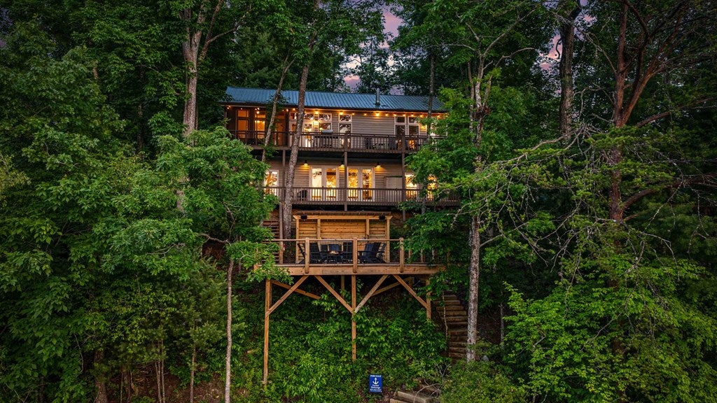 Morganton, Georgia, 30560, United States, 4 Bedrooms Bedrooms, ,3 BathroomsBathrooms,Residential,Pending,1858671