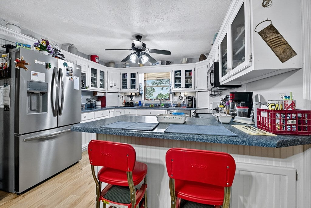 Mineral Bluff, Georgia, 30559, United States, 4 Bedrooms Bedrooms, ,3 BathroomsBathrooms,Residential,Active,1899865