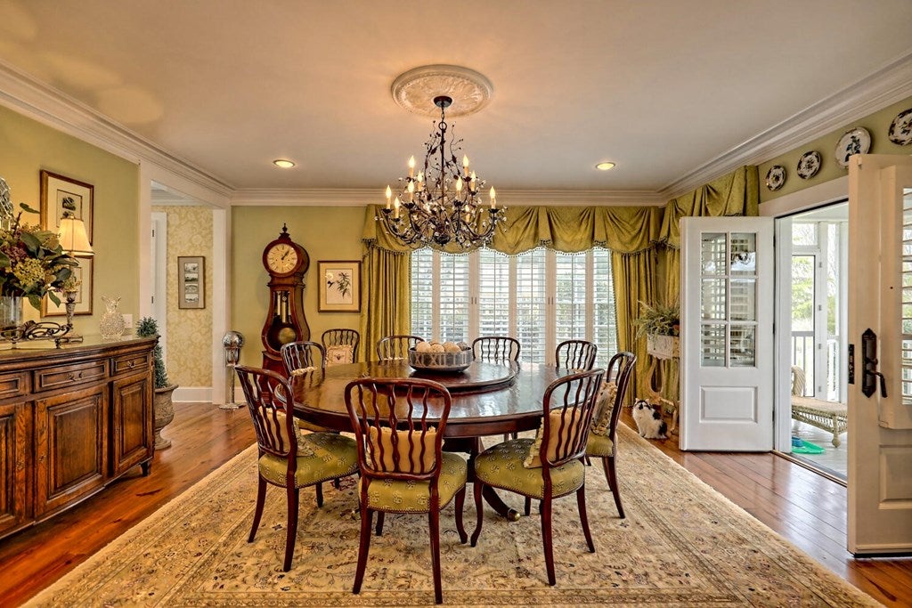 Young Harris, Georgia, 30582, United States, 4 Bedrooms Bedrooms, ,5 BathroomsBathrooms,Residential,Active,1945371