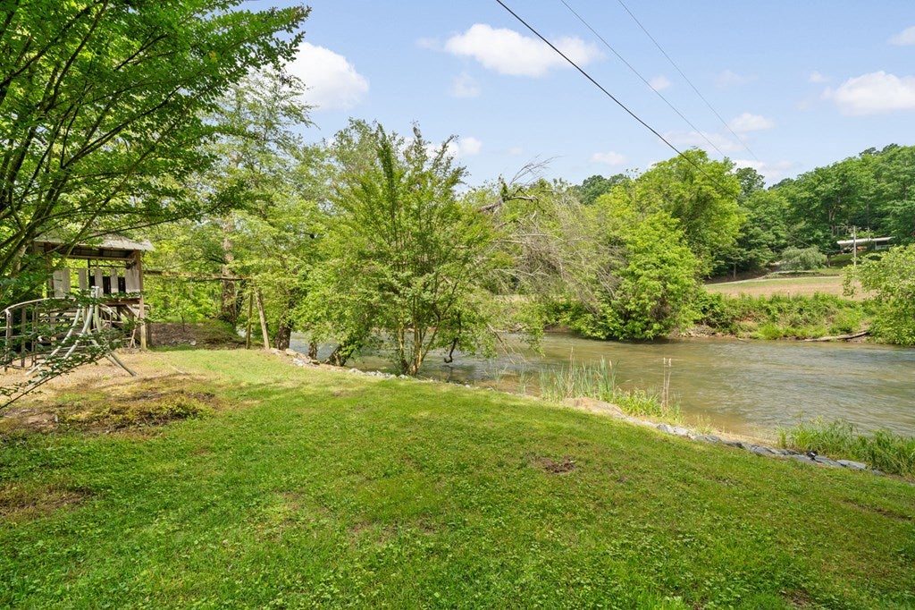 Ellijay, Georgia, 30536, United States, 3 Bedrooms Bedrooms, ,3 BathroomsBathrooms,Residential,Active,1953369