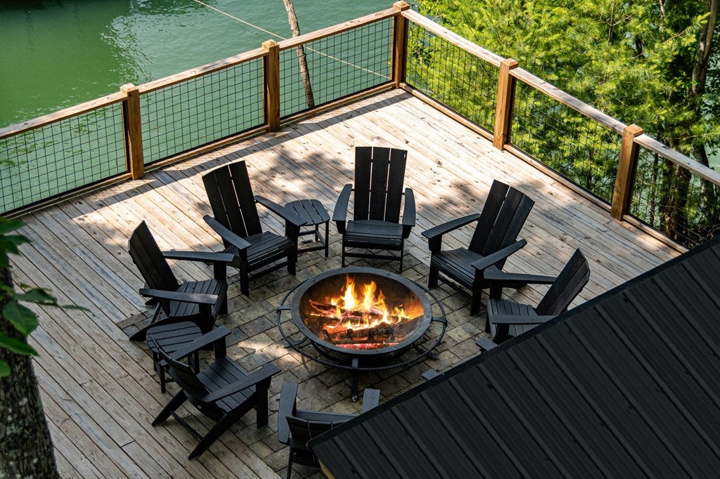 Morganton, Georgia, 30560, United States, 4 Bedrooms Bedrooms, ,3 BathroomsBathrooms,Residential,Pending,1858671