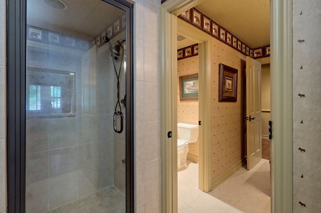 Hiawassee, Georgia, 30546, United States, 4 Bedrooms Bedrooms, ,5 BathroomsBathrooms,Residential,Active,1741595