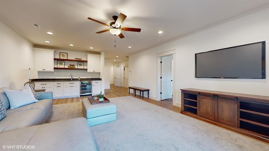 Hiawassee, Georgia, 30546, United States, 4 Bedrooms Bedrooms, ,5 BathroomsBathrooms,Residential,Active,1899221