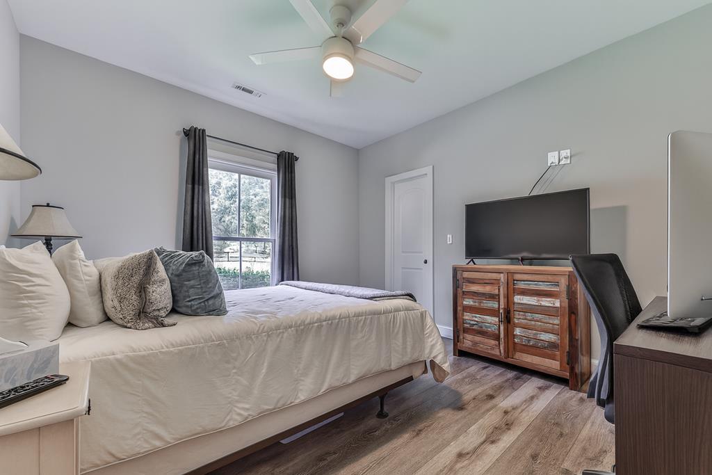 Ellijay, Georgia, 30540, United States, 4 Bedrooms Bedrooms, ,5 BathroomsBathrooms,Residential,Active,1929440