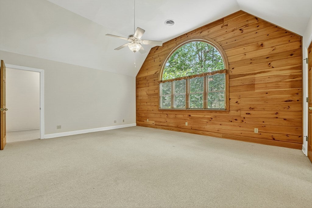 Ellijay, Georgia, 30536, United States, 3 Bedrooms Bedrooms, ,5 BathroomsBathrooms,Residential,Active,1926905