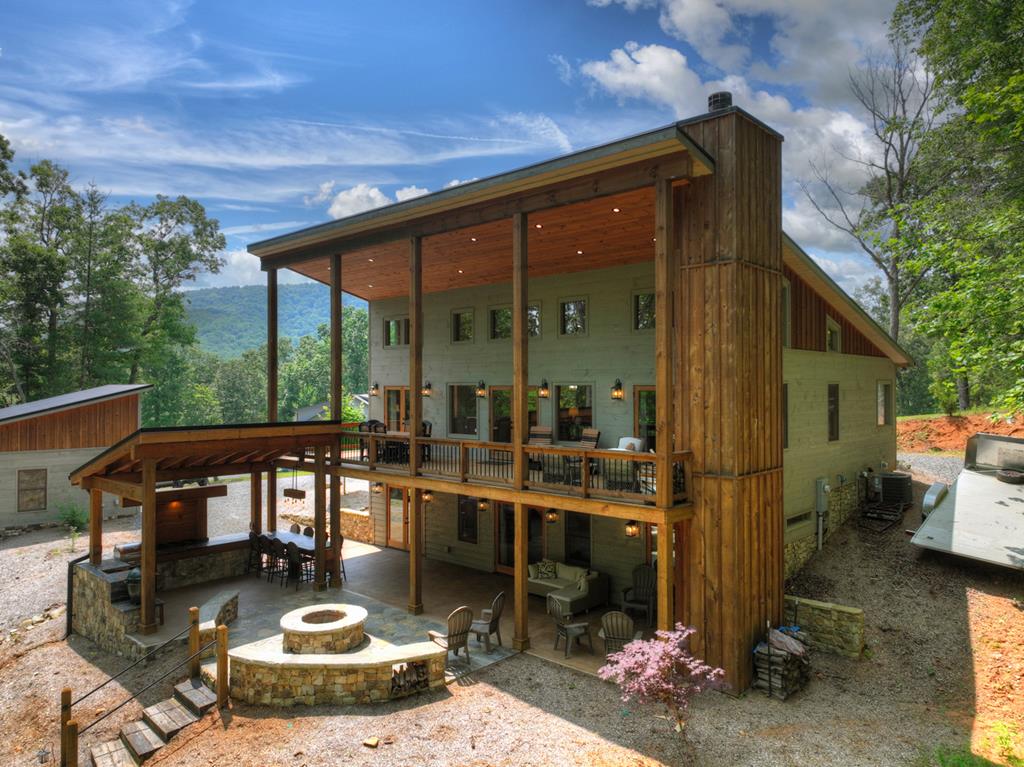 Morganton, Georgia, 30560, United States, 4 Bedrooms Bedrooms, ,4 BathroomsBathrooms,Residential,Active,1844261