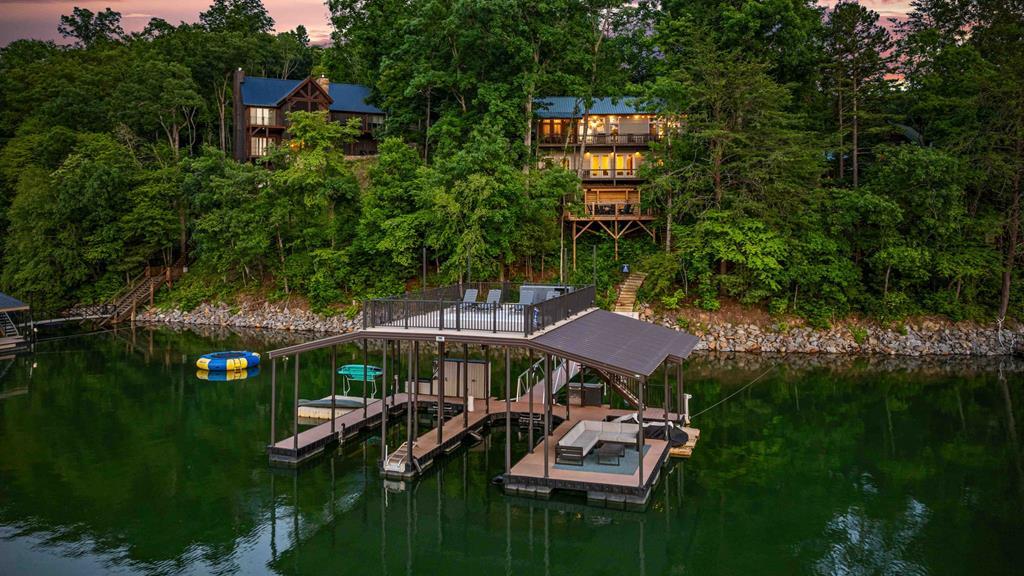 Morganton, Georgia, 30560, United States, 4 Bedrooms Bedrooms, ,3 BathroomsBathrooms,Residential,Pending,1858671