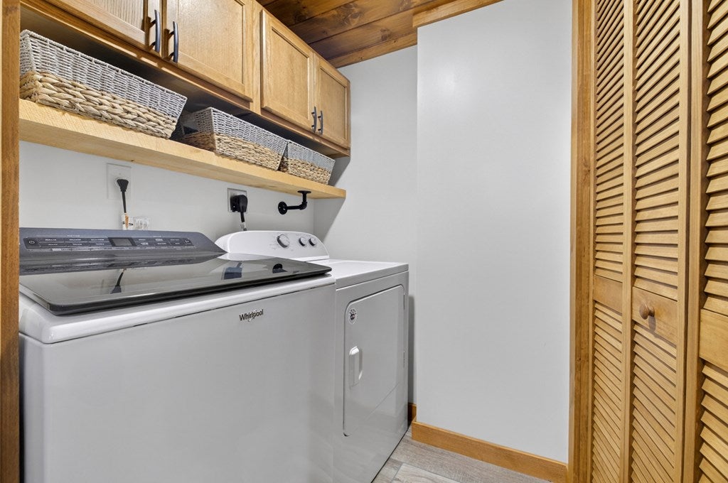 Morganton, Georgia, 30560, United States, 4 Bedrooms Bedrooms, ,4 BathroomsBathrooms,Residential,Active,1844261