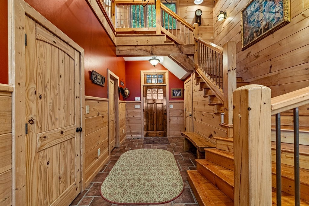 Morganton, Georgia, 30560, United States, 4 Bedrooms Bedrooms, ,5 BathroomsBathrooms,Residential,Active,1952626