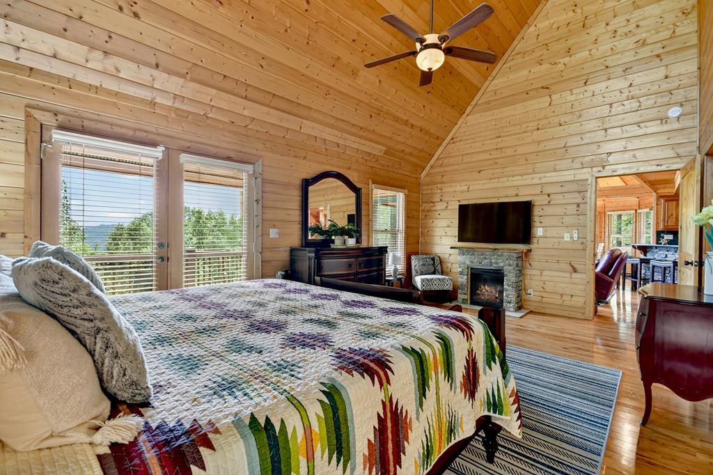 Blue Ridge, Georgia, 30513, United States, 4 Bedrooms Bedrooms, ,4 BathroomsBathrooms,Residential,Active,1877814