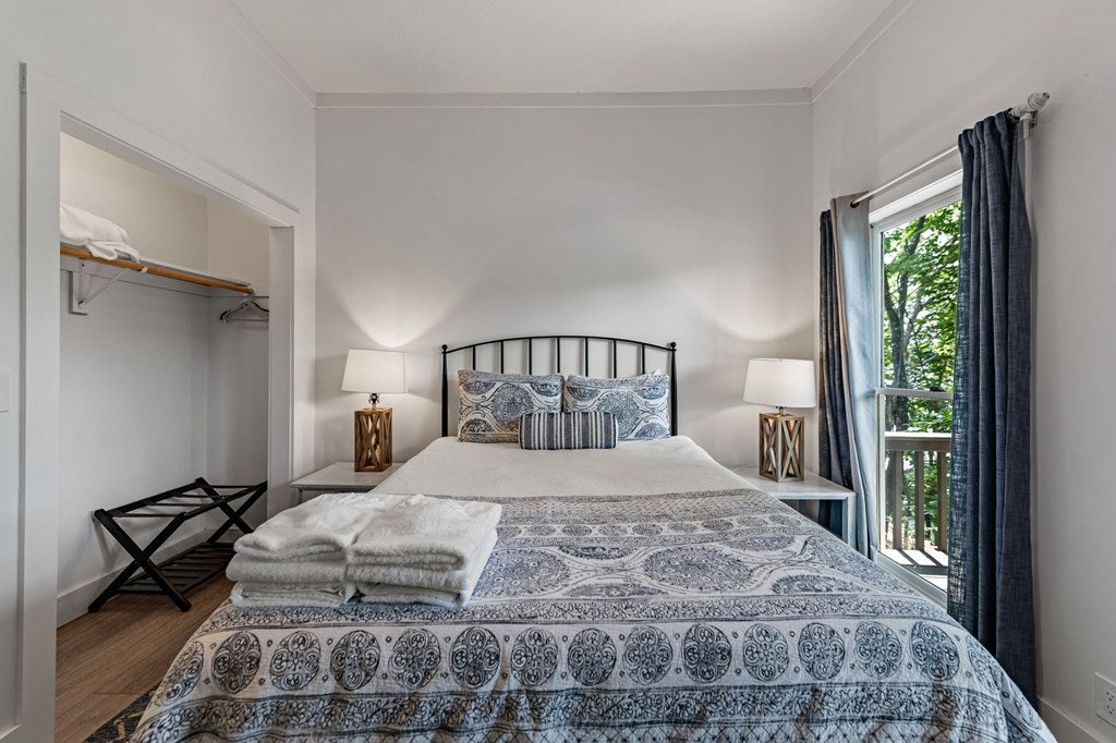 Morganton, Georgia, 30560, United States, 4 Bedrooms Bedrooms, ,3 BathroomsBathrooms,Residential,Pending,1858671