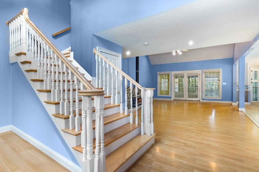 Blairsville, Georgia, 30512, United States, 5 Bedrooms Bedrooms, ,4 BathroomsBathrooms,Residential,Active,1741628