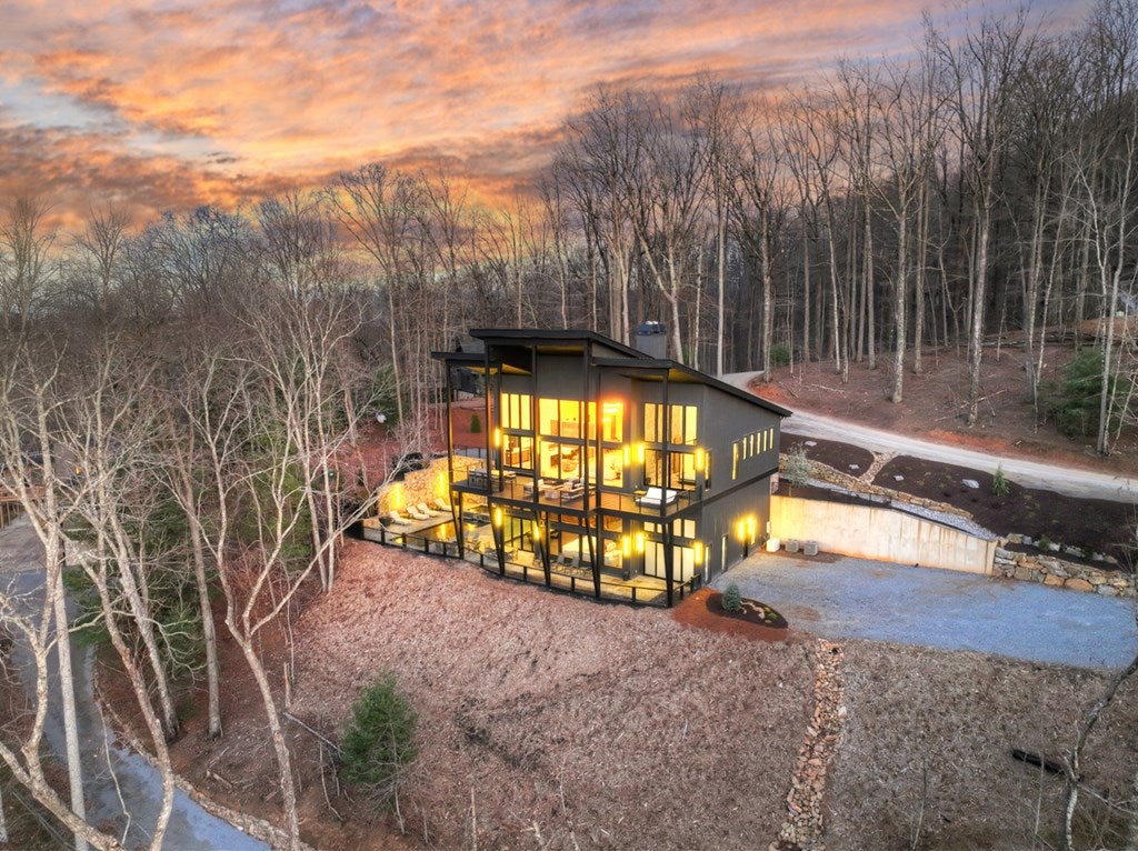 Blue Ridge, Georgia, 30513, United States, 5 Bedrooms Bedrooms, ,6 BathroomsBathrooms,Residential,Active,2017447